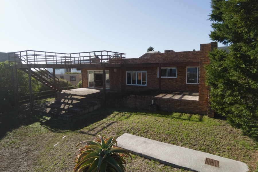 3 Bedroom Property for Sale in Yzerfontein Western Cape